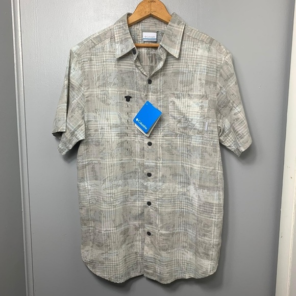 COLUMBIA NWT Under Exposure Short Sleeve Button Down Shirt - Picture 1 of 6